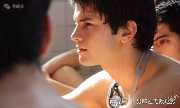 阿根廷选手在游泳比赛中尽显实力 阿根廷选手在游泳比赛中尽显实力