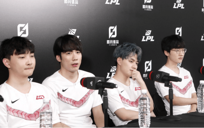 开云体育APP下载-C9碾压LGD，Jankos完成史诗逆转鏖战多局八强赛，让粉丝疯狂欢呼